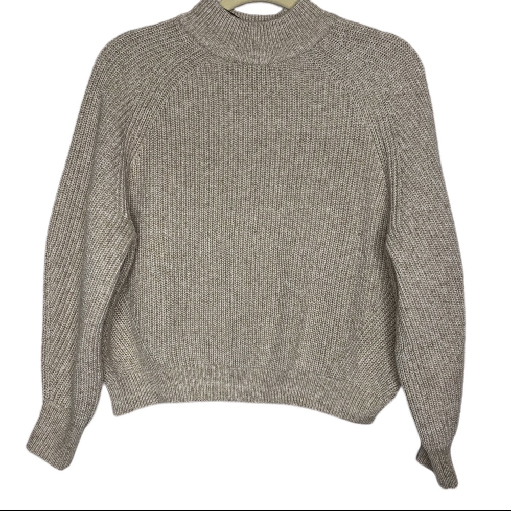 H&M Dolman Sleeve Cropped Long Sleeve Sweater